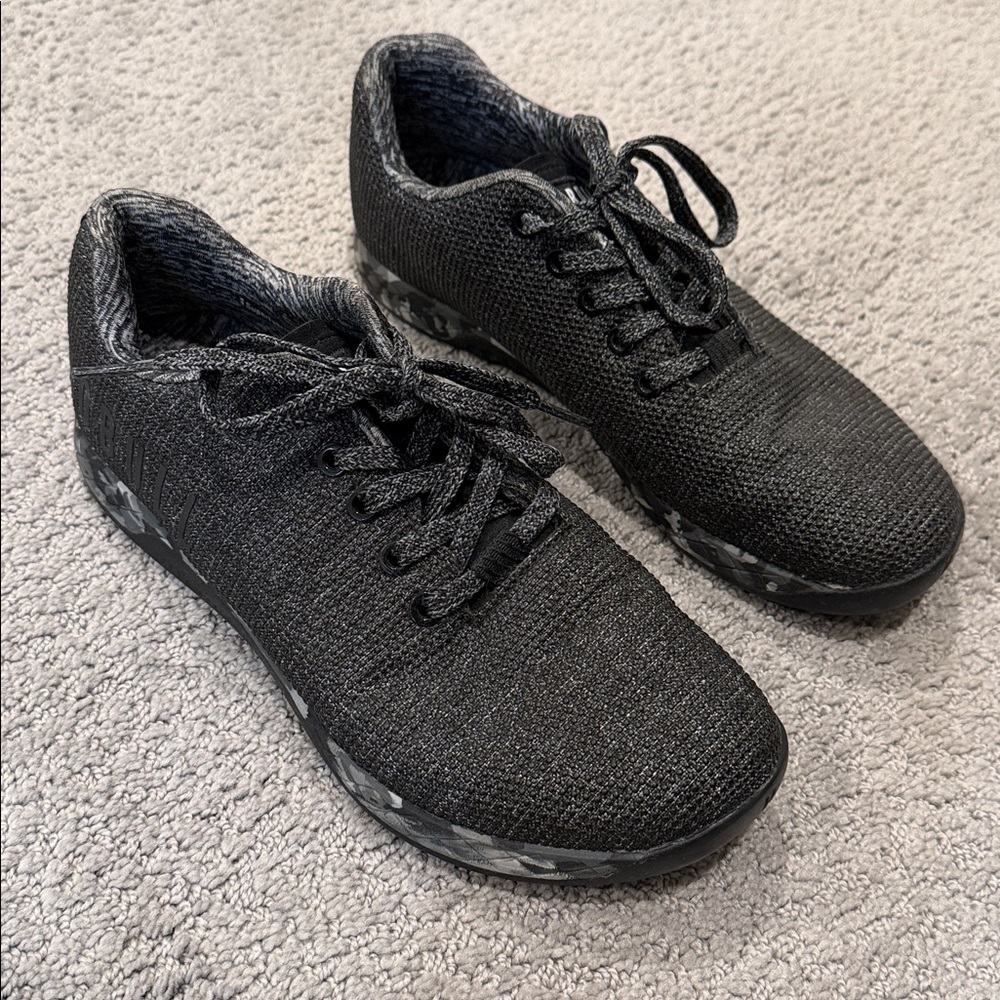 NOBULL Sneakers - Women’s Size 9 / Men Size 7.5 - Picture 2 of 7